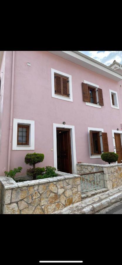 Delfi'S Cozy Maisonette Luaran gambar