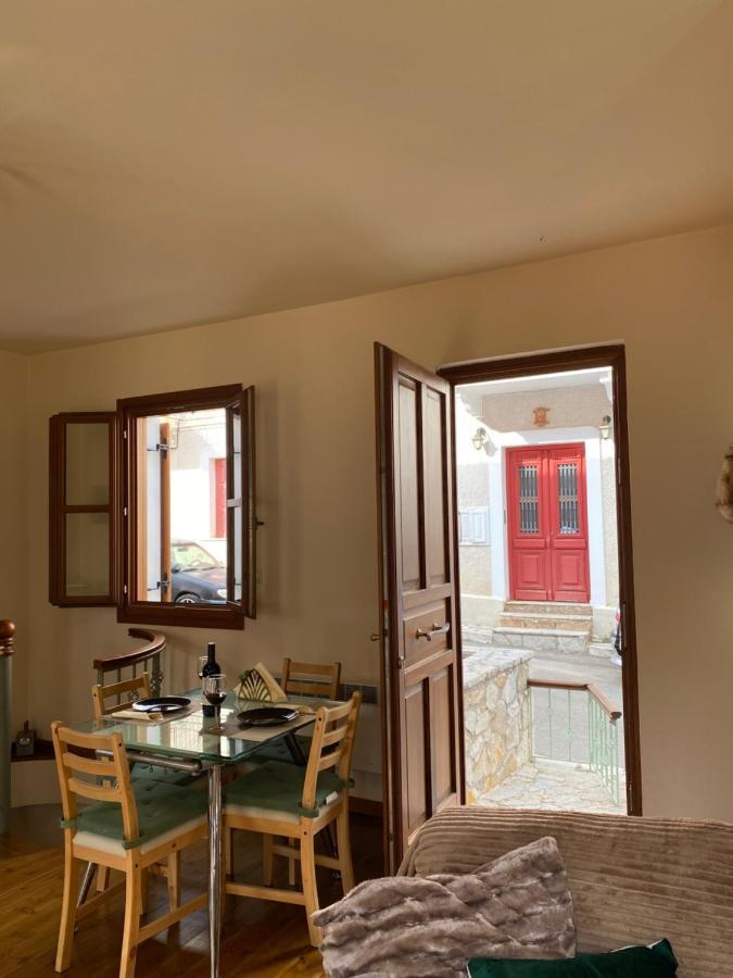 Delfi'S Cozy Maisonette Luaran gambar